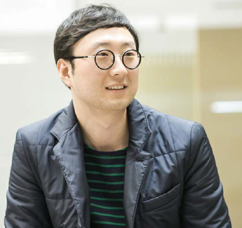 ＂직장인 명함 관리 도우려 창업, 네트워킹이 시작되자 돈 보이더라＂